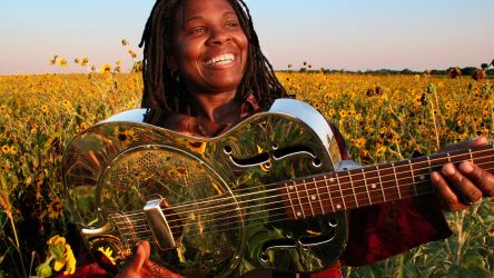 Ruthie Foster